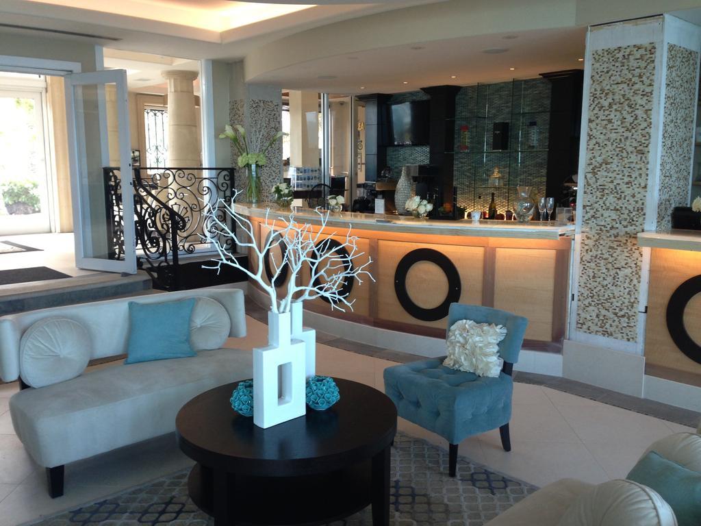 The Sea Lord Hotel & Suites (Adults Only) Lauderdale-by-the-Sea Exteriör bild